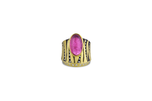 Yellow Gold Stripes Cigar Ring with Rubelite