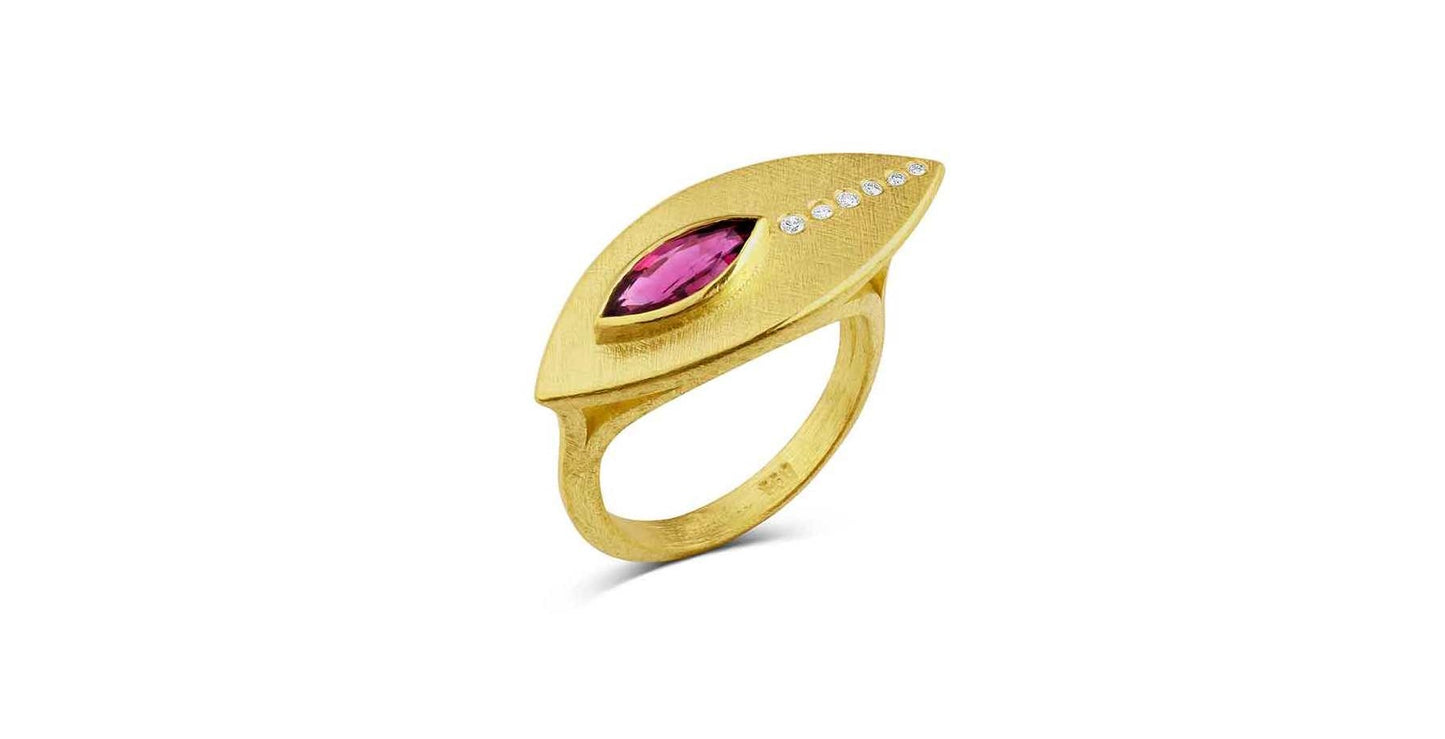 Gold Ring with Diamonds and Marquise Ruby