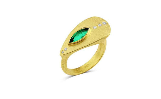 Gold Ring with Diamonds and Marquise Emerald