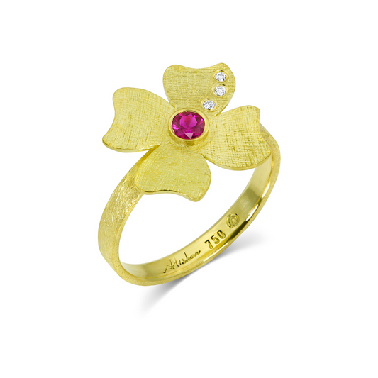 Ruby Single Yellow Gold Ring